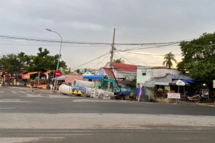 Công trường thi công lắp đặt cống thoát nước chống ngập tại Thành phố Thủ Đức.