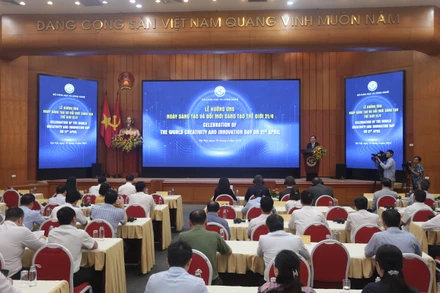 Toàn cảnh lễ phát động.