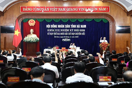 Hội đồng nhân dân tỉnh Hà Nam thông qua nghị quyết về chủ trương sắp xếp đơn vị hành chính cấp tỉnh, xã.