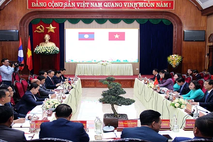 Các đại biểu dự hội nghị.