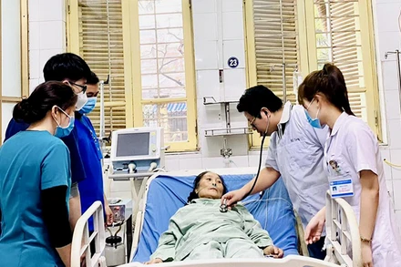 Hiện sức khỏe của bệnh nhân 61 tuổi đã ổn định, bệnh nhân hết đau ngực, hết khó thở và đã được xuất viện.