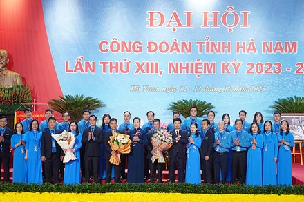 Ban chấp hành Liên đoàn Lao động tỉnh Hà Nam khóa XIII nhiệm kỳ 2023-2028.