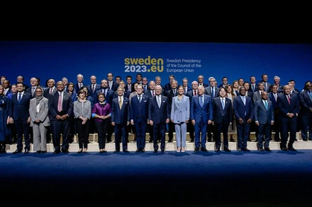 Các đại biểu tham dự Diễn đàn Bộ trưởng giữa Liên minh châu Âu (EU) và Khu vực Ấn Độ Dương-Thái Bình Dương.