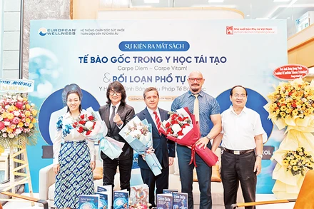 European Wellness ra mắt sách về tế bào gốc và tự kỷ tại Việt Nam.