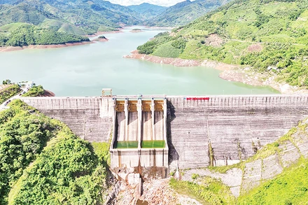 Bảo đảm an ninh nguồn nước và an toàn đập, hồ chứa nước là ưu tiên hàng đầu của các địa phương.