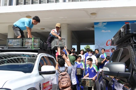 Những chuyến xe nghĩa tình lăn bánh từ chiều nay.