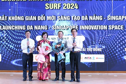 Ra mắt Không gian đổi mới sáng tạo Đà Nẵng-Singapore