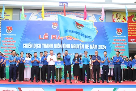Xuất quân Chiến dịch Thanh niên tình nguyện Hè 2024