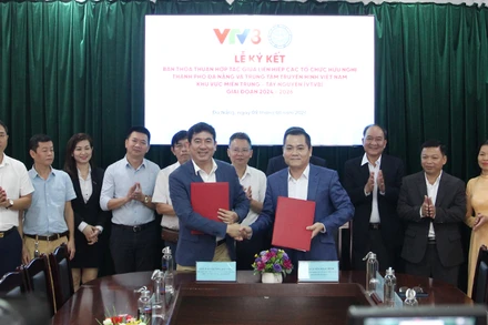 Hai đơn vị ký kết hợp tác.