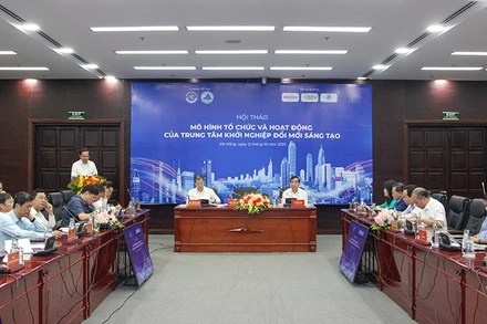 Toàn cảnh Hội thảo.