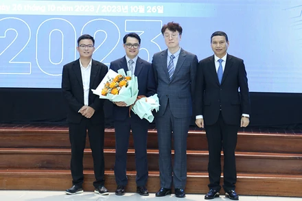 Ra mắt Trung tâm trí tuệ nhân tạo Việt-Hàn tại Đà Nẵng.