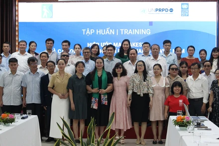 Các đại biểu tham dự tập huấn.