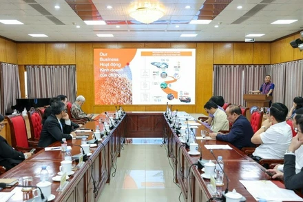 Toàn cảnh tọa đàm.