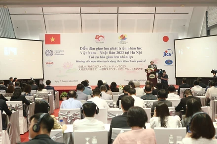 Toàn cảnh Diễn đàn giao lưu phát triển nhân lực Việt Nam - Nhật Bản. 