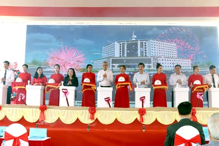 Lễ khởi công dự án Bệnh viện Sản Nhi tại Phú Yên