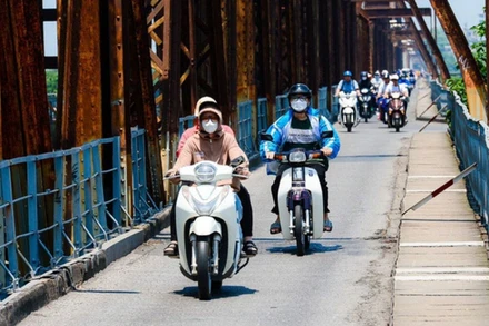 Khu vực Hà Nội nắng nóng gay gắt, có nơi đặc biệt gay gắt. (Ảnh minh họa)