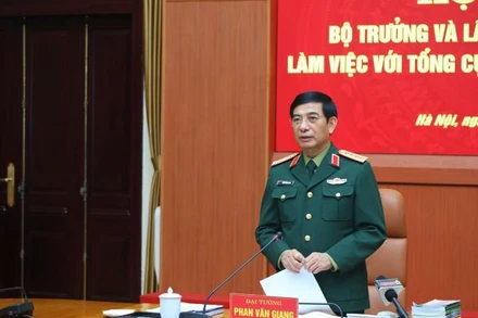 Đại tướng Phan Văn Giang phát biểu tại hội nghị.