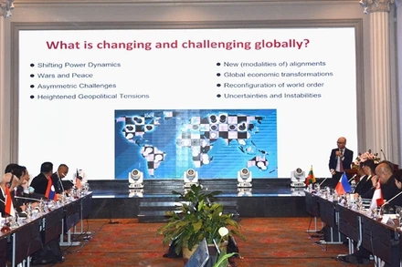 Hội thảo Kênh II Mạng lưới các Viện nghiên cứu Quốc phòng, An ninh ASEAN (NADI) diễn ra tại TP Huế.