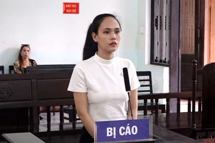 Bị cáo Lê Thị Ngọc Hiền tại phiên tòa sơ thẩm. (Ảnh: CTV)