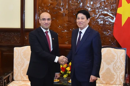 Chủ tịch nước Lương Cường tiếp Đại sứ Algeria tại Việt Nam