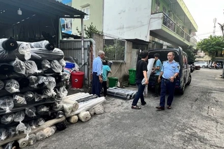 Đội Quản lý thị trường số 8 phát hiện, thu giữ lô vải trôi nổi tại Thành phố Hồ Chí Minh. 