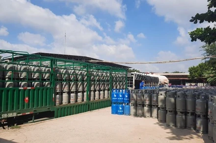 Giá gas tại Thành phố Hồ Chí Minh ở mức 441.000-479.000 đồng/bình 12kg, tuỳ thương hiệu.