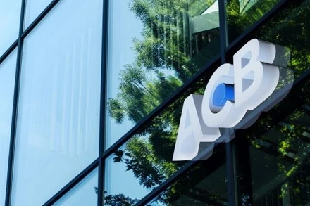 ACB tiếp tục khẳng định vị thế là một trong các Ngân hàng Thương mại cổ phần dẫn đầu về hiệu quả hoạt động.
