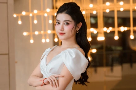 Á hậu Việt Nam Nguyễn Trần Huyền My