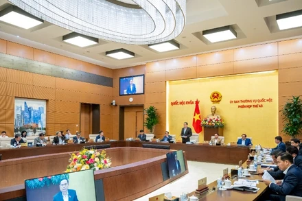 Ủy ban Thường vụ Quốc hội điều chỉnh Chương trình xây dựng luật, pháp lệnh (Chương trình lập pháp) năm 2025. (Ảnh: quochoi.vn)