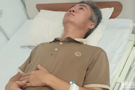 Phó Giám đốc Công ty Trách nhiệm hữu hạn một thành viên Đắk N’tao Phùng Văn Kiên bị đa chấn thương do bị đánh vào đầu, gáy và ngực bằng vật cứng; bị gãy 1 xương sườn đang điều trị tại Bệnh viện đa khoa tỉnh Đắk Nông. 