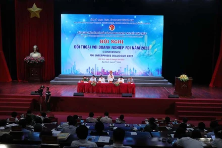 Toàn cảnh Hội nghị.