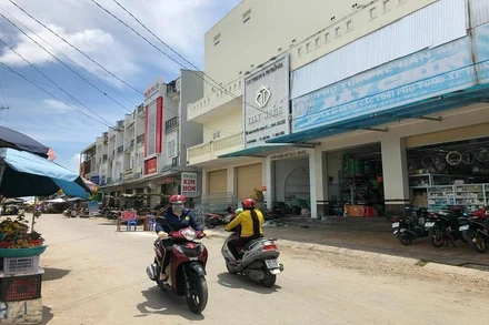 Chính quyền tỉnh Bạc Liêu và thị xã Giá Rai giao “đất vàng” cho Công ty Phước Vinh ở phường Hộ Phòng, thị xã Giá Rai, với giá “như bèo”.