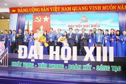 Ra mắt Ban Chấp hành Đoàn Thanh niên Cộng sản Hồ Chí Minh tỉnh Quảng Trị khóa XIII.