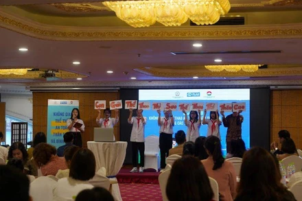 Hội thảo tổng kết dự án “Không gian thể thao an toàn, thân thiện và bình đẳng trong các trường học tại Hà Nội”.