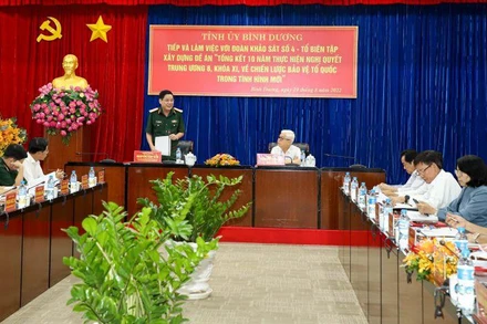 Quang cảnh buổi làm việc. 