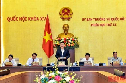 Phiên họp thứ 13 Ủy ban Thường vụ Quốc hội. (Ảnh Duy Linh)