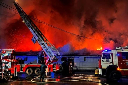 Cháy quán cà-phê ở Nga, nhiều người chết