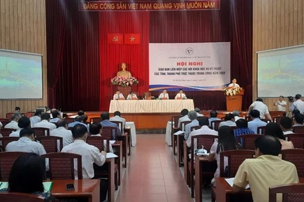 Quang cảnh hội nghị. 