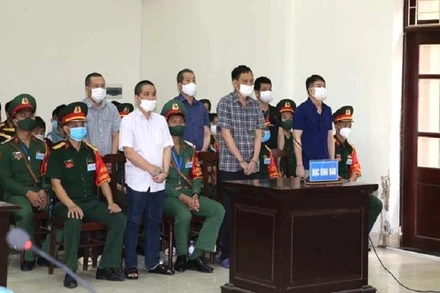 Các bị cáo tại phiên toà.