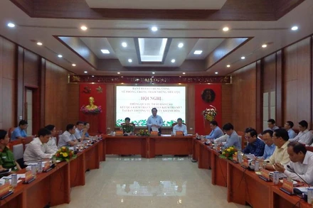 Quang cảnh buổi làm việc. (Ảnh: PHONG NGUYÊN) 