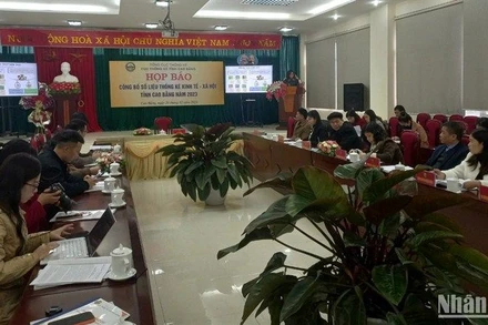 Quang cảnh buổi họp báo.