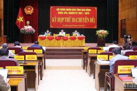 Quang cảnh kỳ họp.