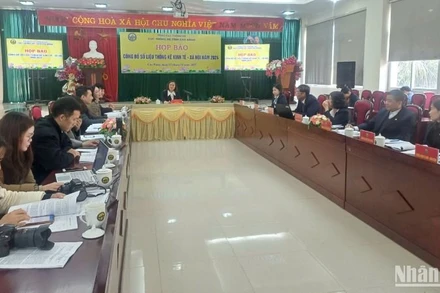 Quang cảnh buổi họp báo.