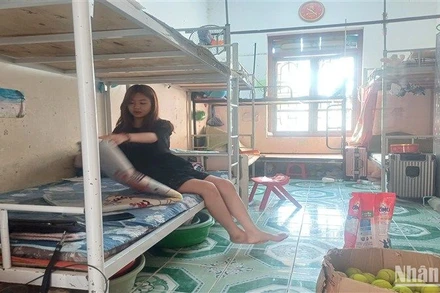 Các vận động viên và học sinh năng khiếu ở Trung tâm Đào tạo, thi đấu thể thao và nghệ thuật tỉnh Cao Bằng đang sinh hoạt trong điều kiện khá chật chội.