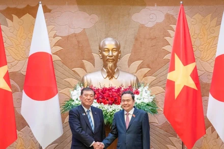 Chủ tịch Quốc hội Trần Thanh Mẫn và Thủ tướng Nhật Bản Ishiba Shigeru. (Ảnh: ĐĂNG ANH)