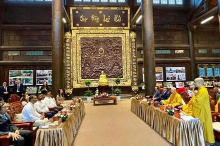 Quang cảnh buổi đón tiếp.