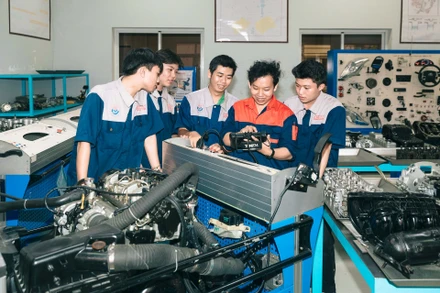 Hoạt động nghiên cứu khoa học tại Trường đại học Duy Tân (thành phố Đà Nẵng). 