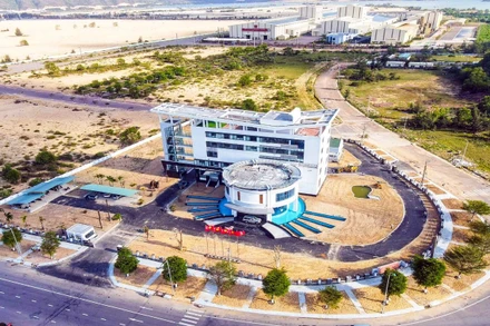 Khu kinh tế Nhơn Hội, tỉnh Bình Ðịnh. 