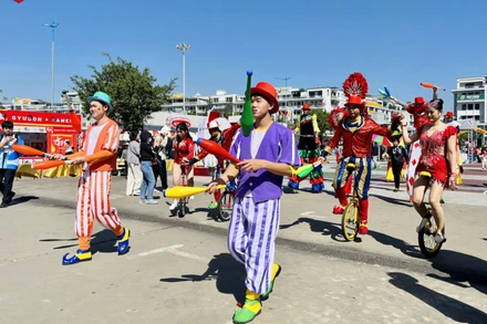 Rực rỡ sắc màu văn hóa tại lễ hội Hokkaido Hạ Long năm 2023. 