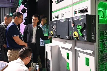 Các sản phẩm công nghệ công nghiệp thu hút sự quan tâm của doanh nghiệp.